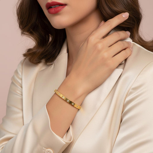 Bracelet CARTÉA Plaque Or - Orelea Paris