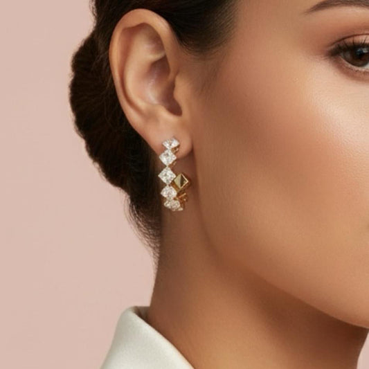 Boucles Créoles CÉLESTE Zircons Plaqué Or– Orelea Paris