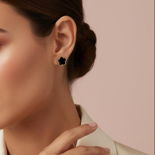 Boucles D’oreilles TRÈFLE NOIR Plaqué Or– Orelea Paris